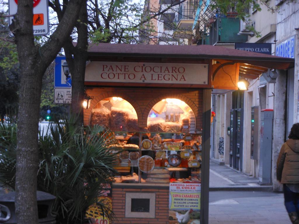 Domi Marconi 28 Rome Exterior photo